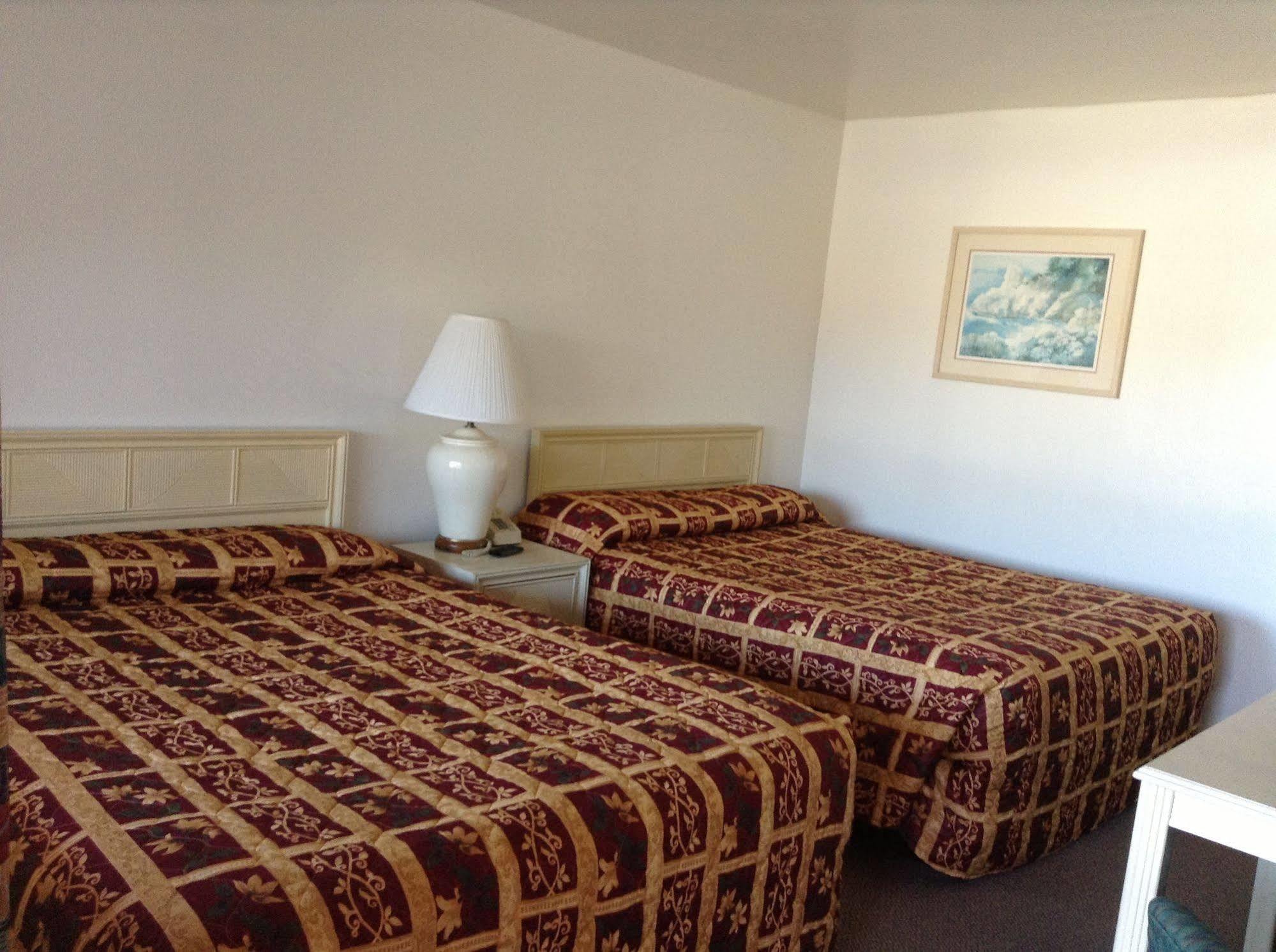 Front Street Inn Crescent City Ngoại thất bức ảnh